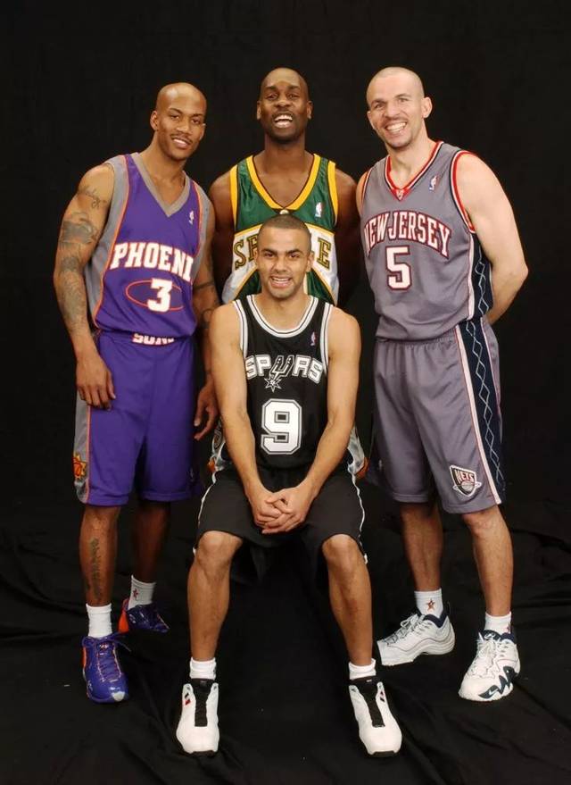 开国际友谊 开国际友谊